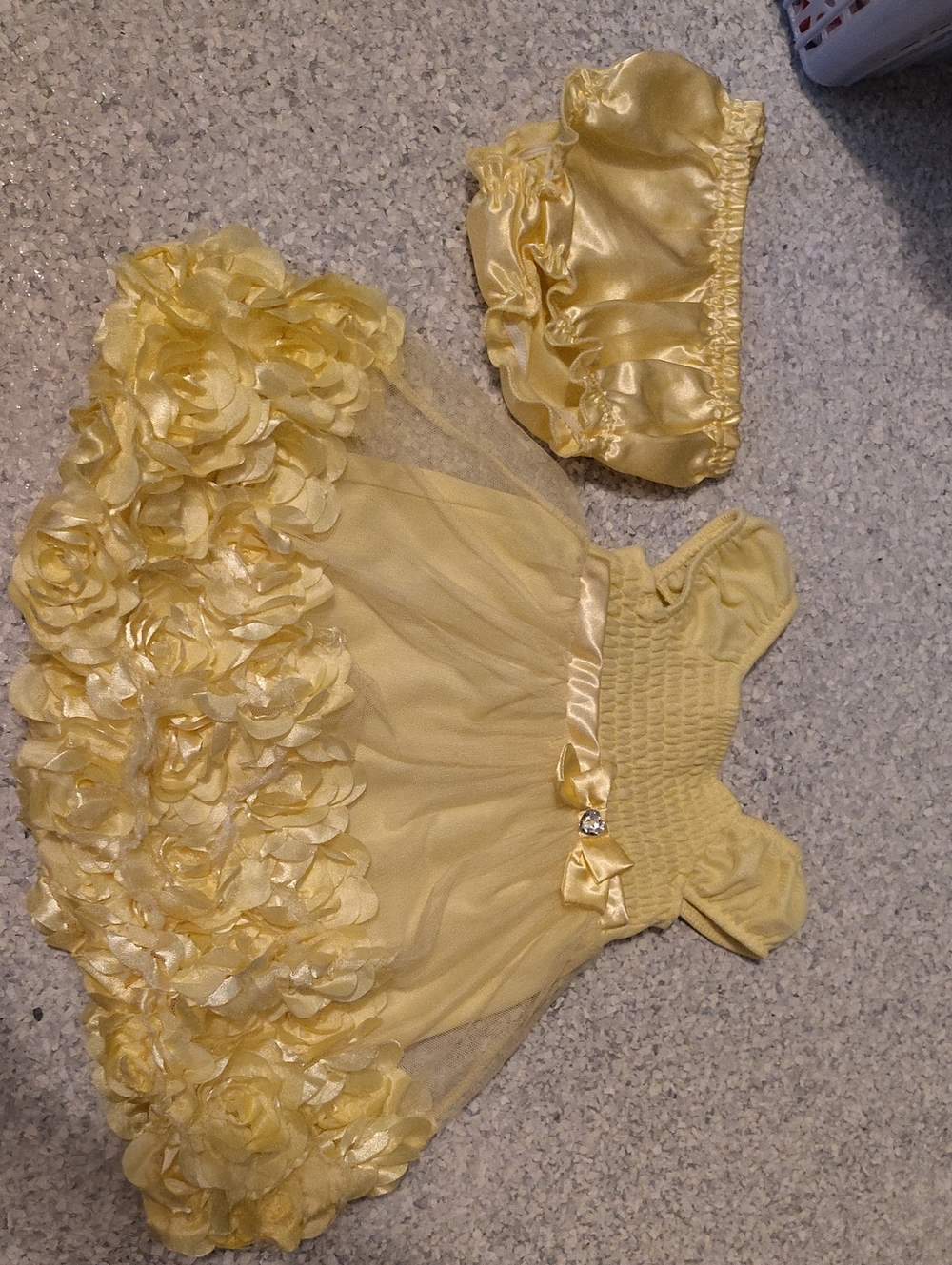 Yellow Floral Tulle Girls' Costume Dress with Matching Headpiece